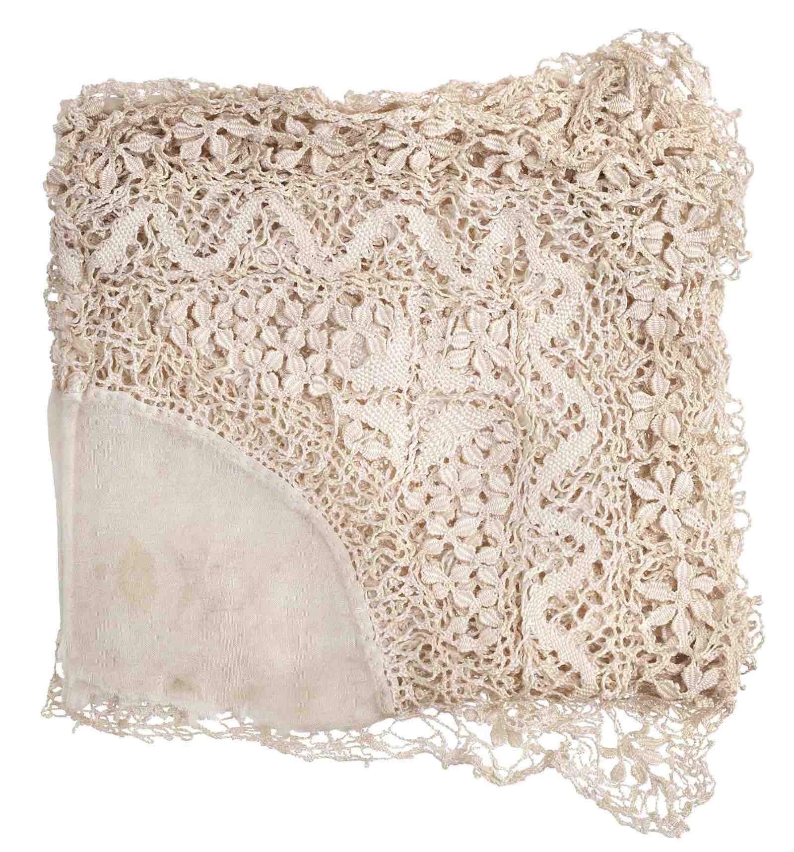 Maltese bobbin lace handkerchief owned by Charles and Catherine Dickens