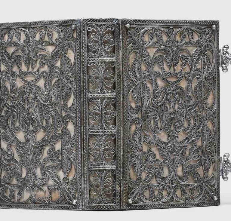 Book of Hours by Yolande Bonhomme (printer) (1545). Printed by the first woman to publish the Bible.